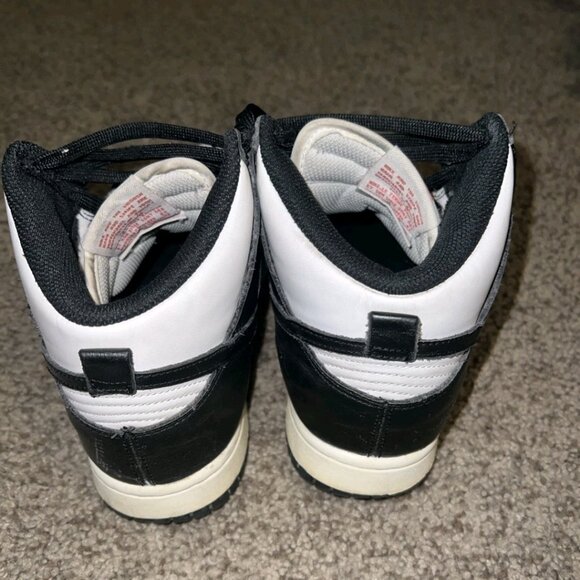 Size 7.5 - Nike Dunk High Black White - Picture 3 of 7